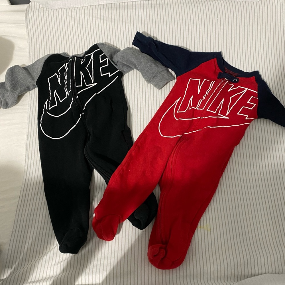 Nike sleeper bundle
